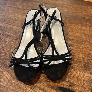 Annie women’s size 12 heels with sequins